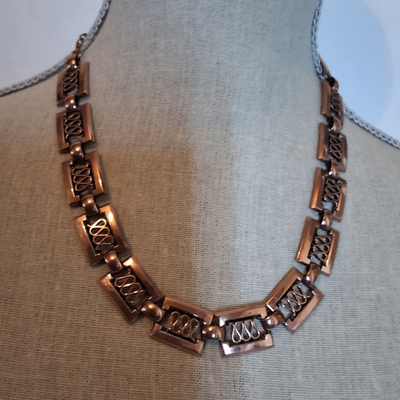 Renoir Vintage  Elegant COPPER  Squiggle  Necklace - Picture 1 of 9